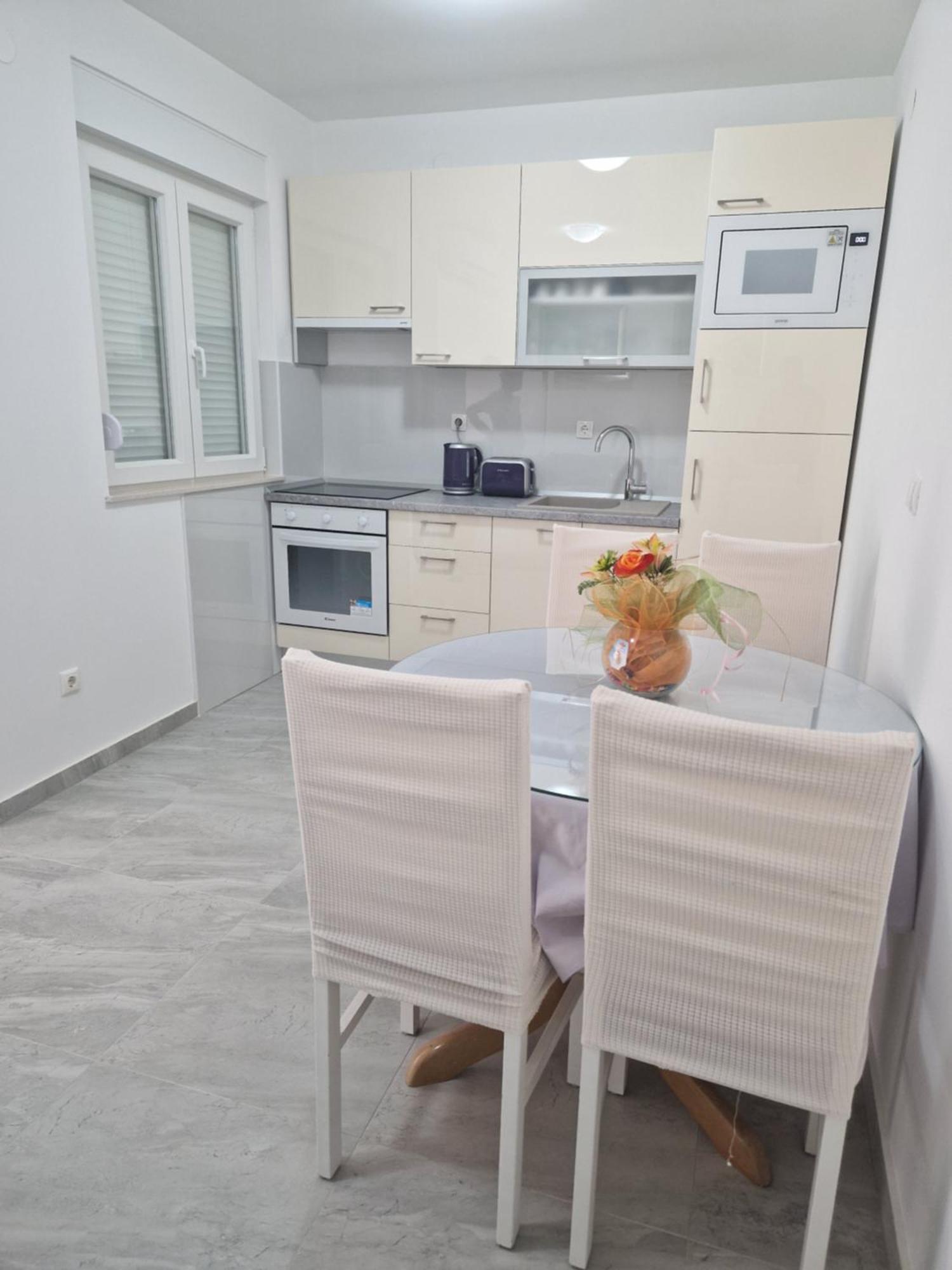 Villa Antonio โตรกีร์ ห้อง รูปภาพ
