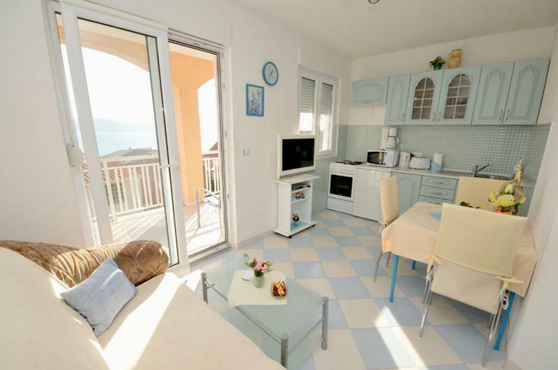 Villa Antonio โตรกีร์ ภายนอก รูปภาพ